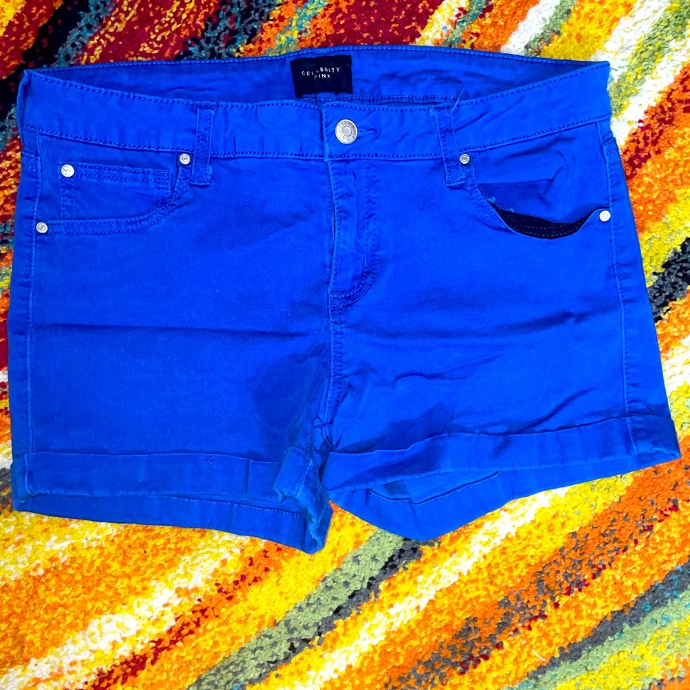 BLUE CELEBRITY PINK SHORTS💙